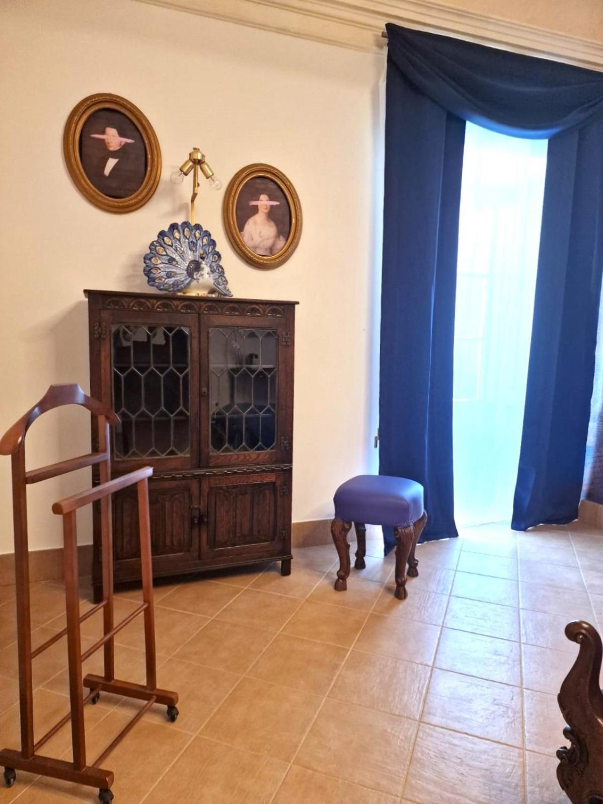 B&B Palazzetto Alfieri L'Aquila Centro Storico المظهر الخارجي الصورة